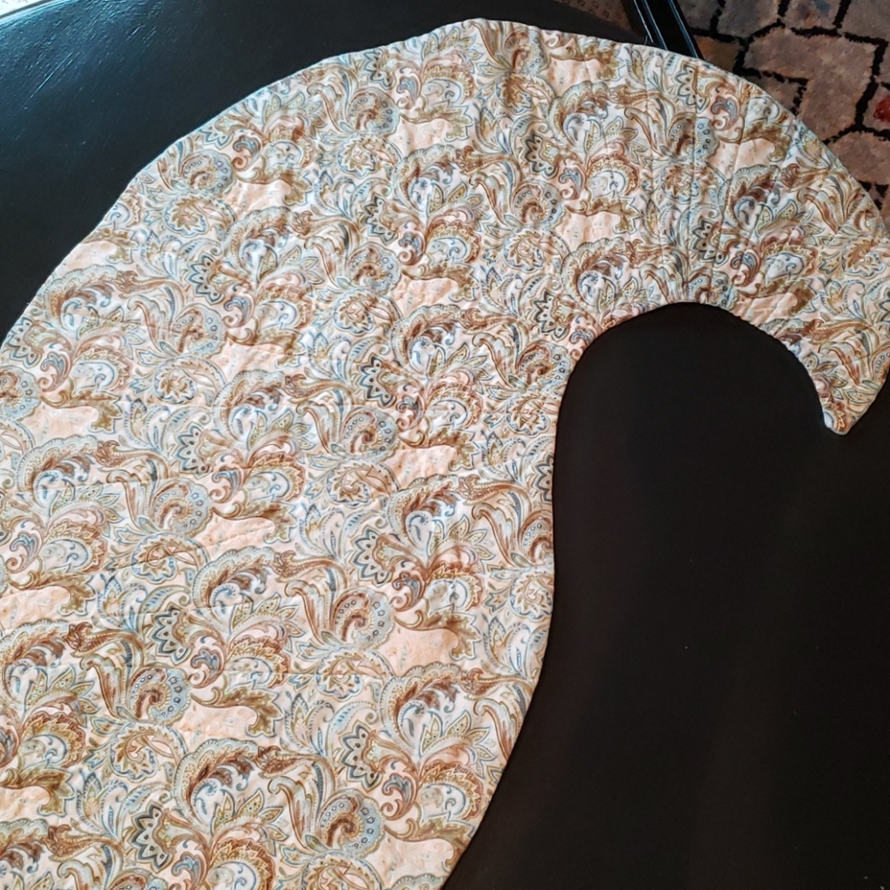 Handmade table runner - Picture 3 of 4